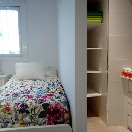 Casa En Jerez Con Patio Cerca De La Playa Y De La Sierra Jerez de la Frontera